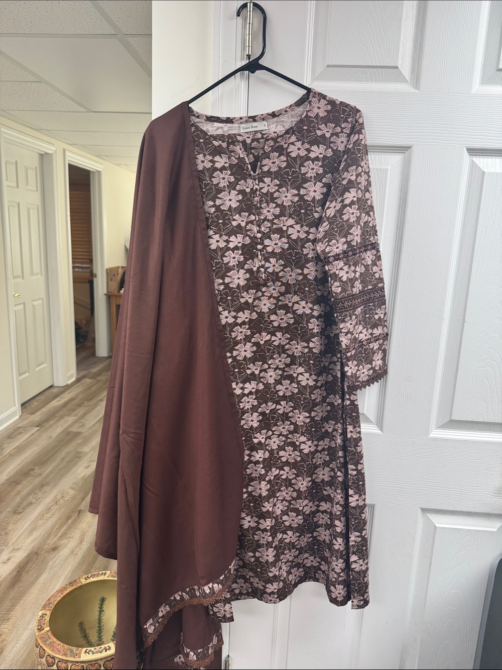 Brand NEW 3 piece designer Pakistani Khaddar suit